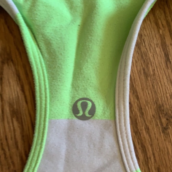 Lululemon Tank - Picture 4 of 4